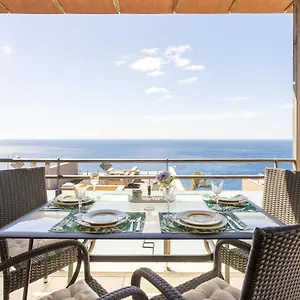 https://chalet-con-vistas-al-mar-en-santa-cruz-de-tenerife.in-canary-islands.com